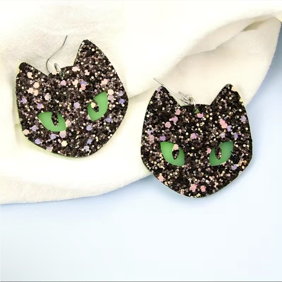 Halloween Black Cat Earrings Glow in the Dark Green Eyes Luminous - Picture 4 of 7